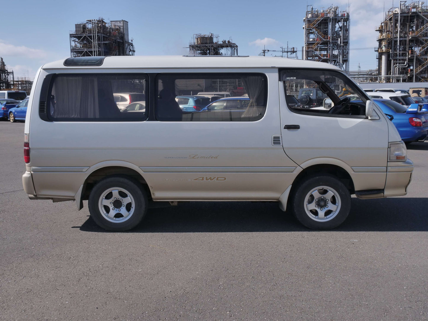 1994 TOYOTA HIACE SUPER CUSTOM LIMITED 4WD VAN