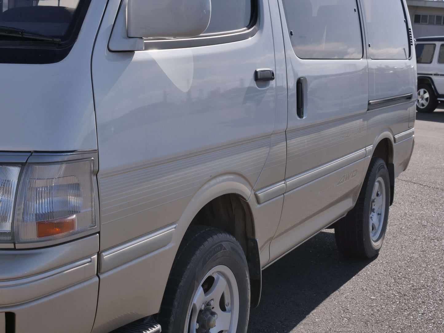 1994 TOYOTA HIACE SUPER CUSTOM LIMITED 4WD VAN