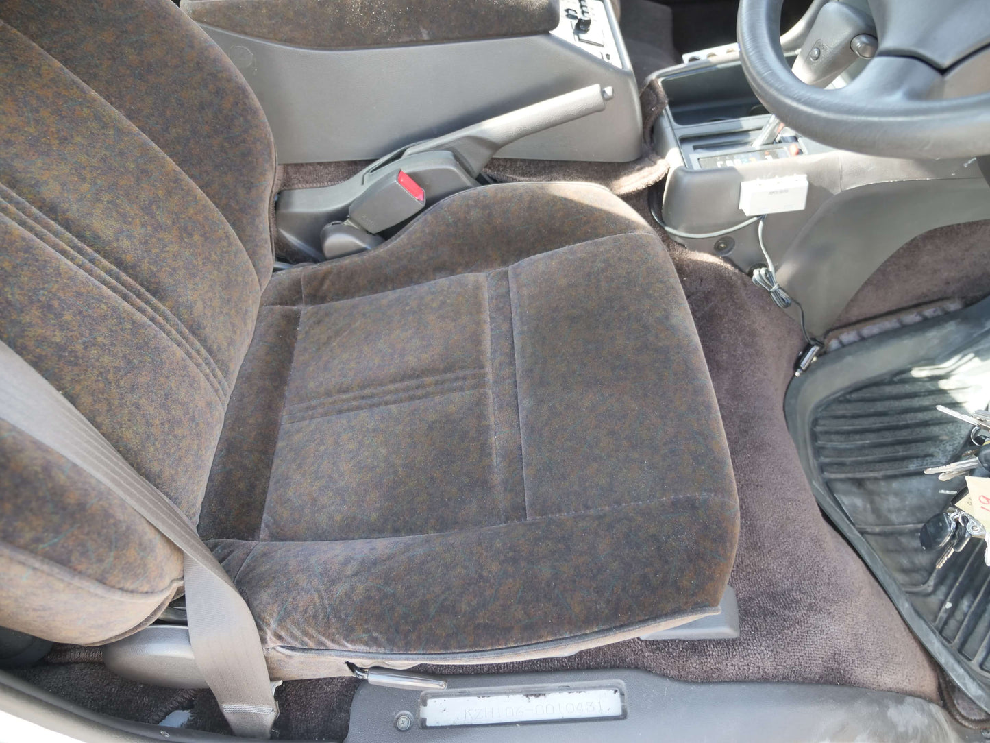 1994 TOYOTA HIACE SUPER CUSTOM LIMITED 4WD VAN