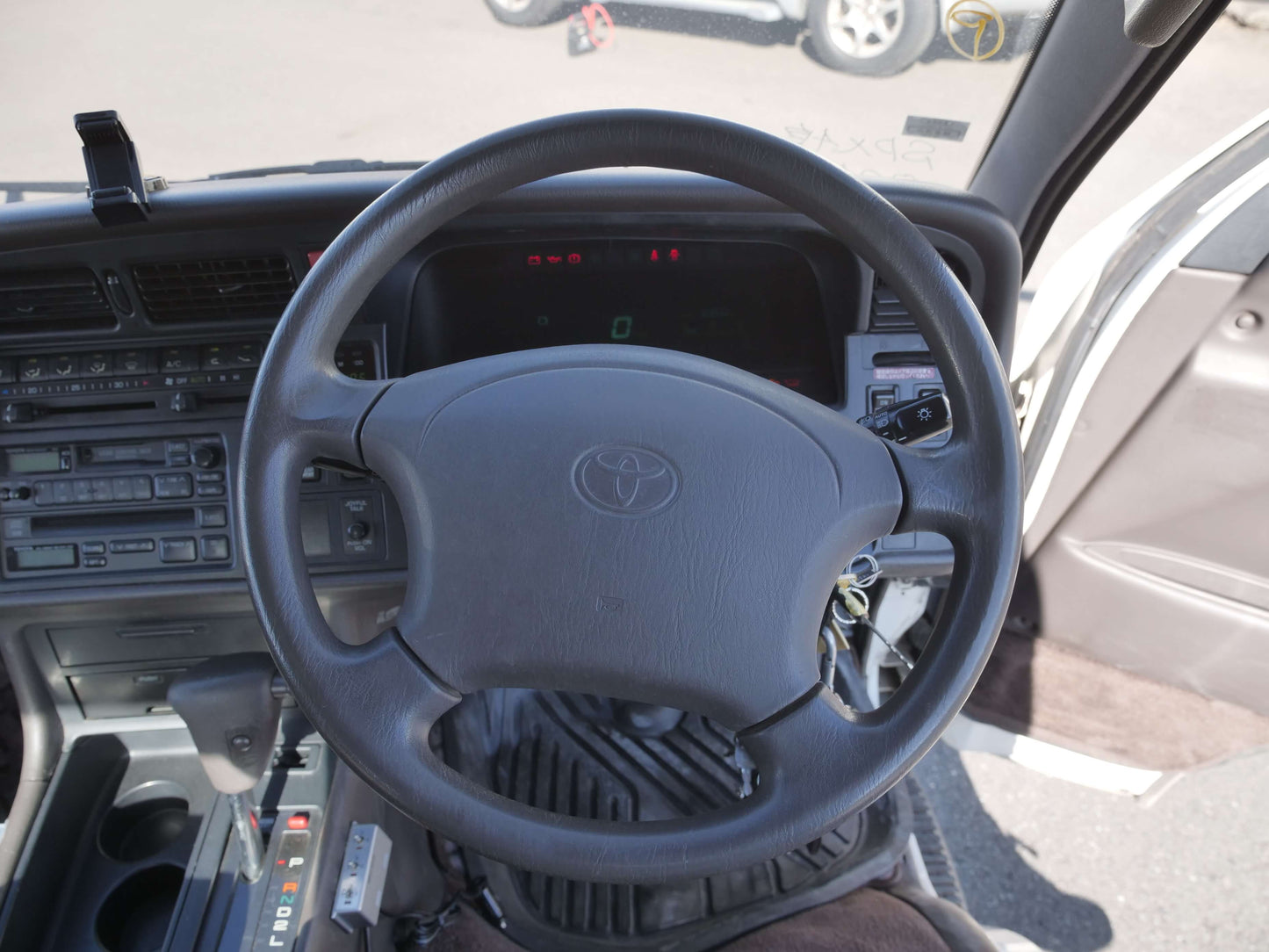1994 TOYOTA HIACE SUPER CUSTOM LIMITED 4WD VAN