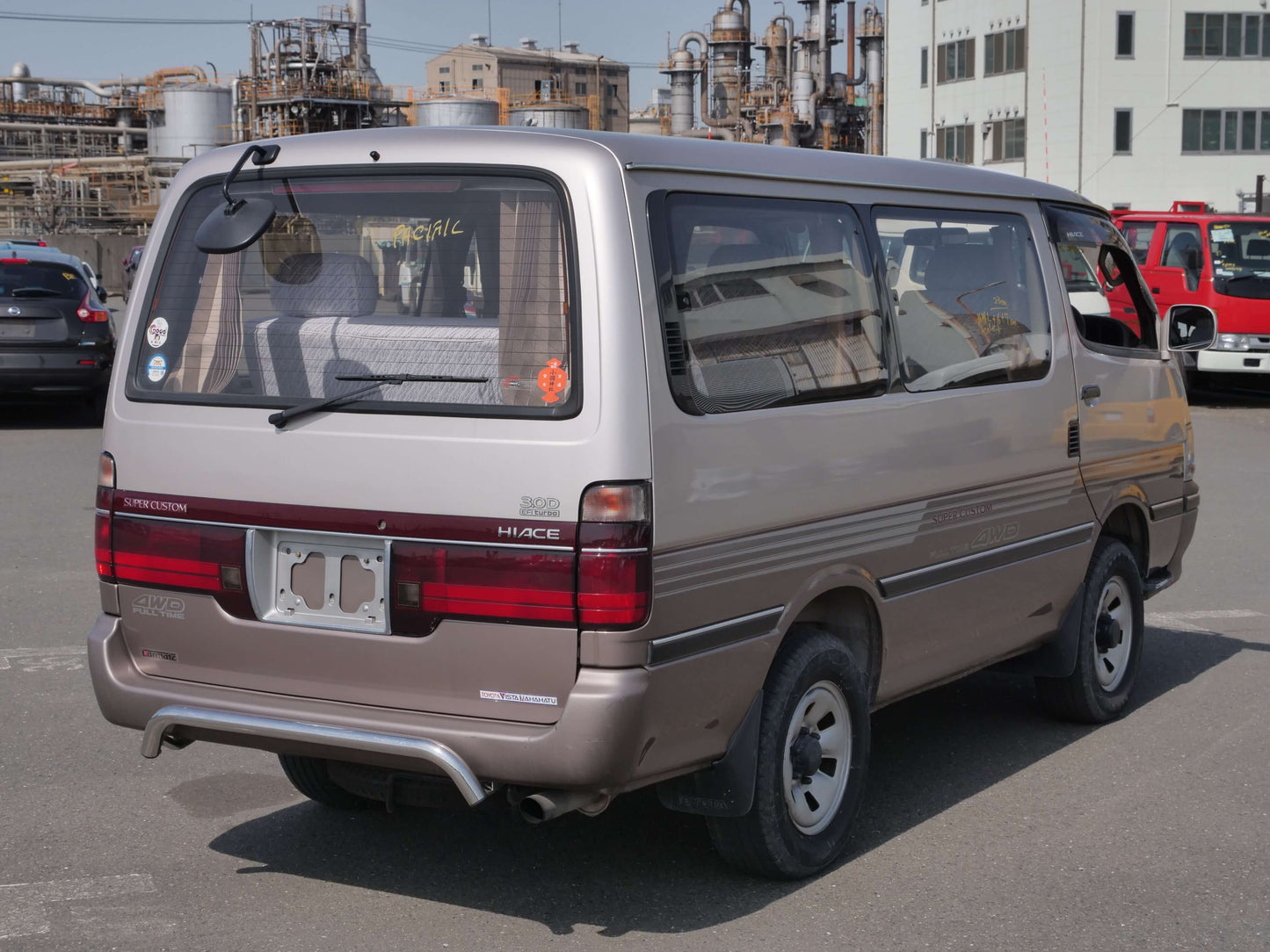 1994 TOYOTA HIACE SUPER CUSTOM 4WD VAN