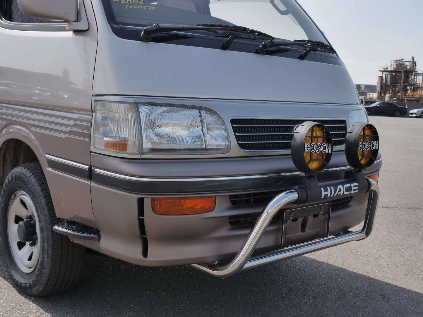 1994 TOYOTA HIACE SUPER CUSTOM 4WD VAN