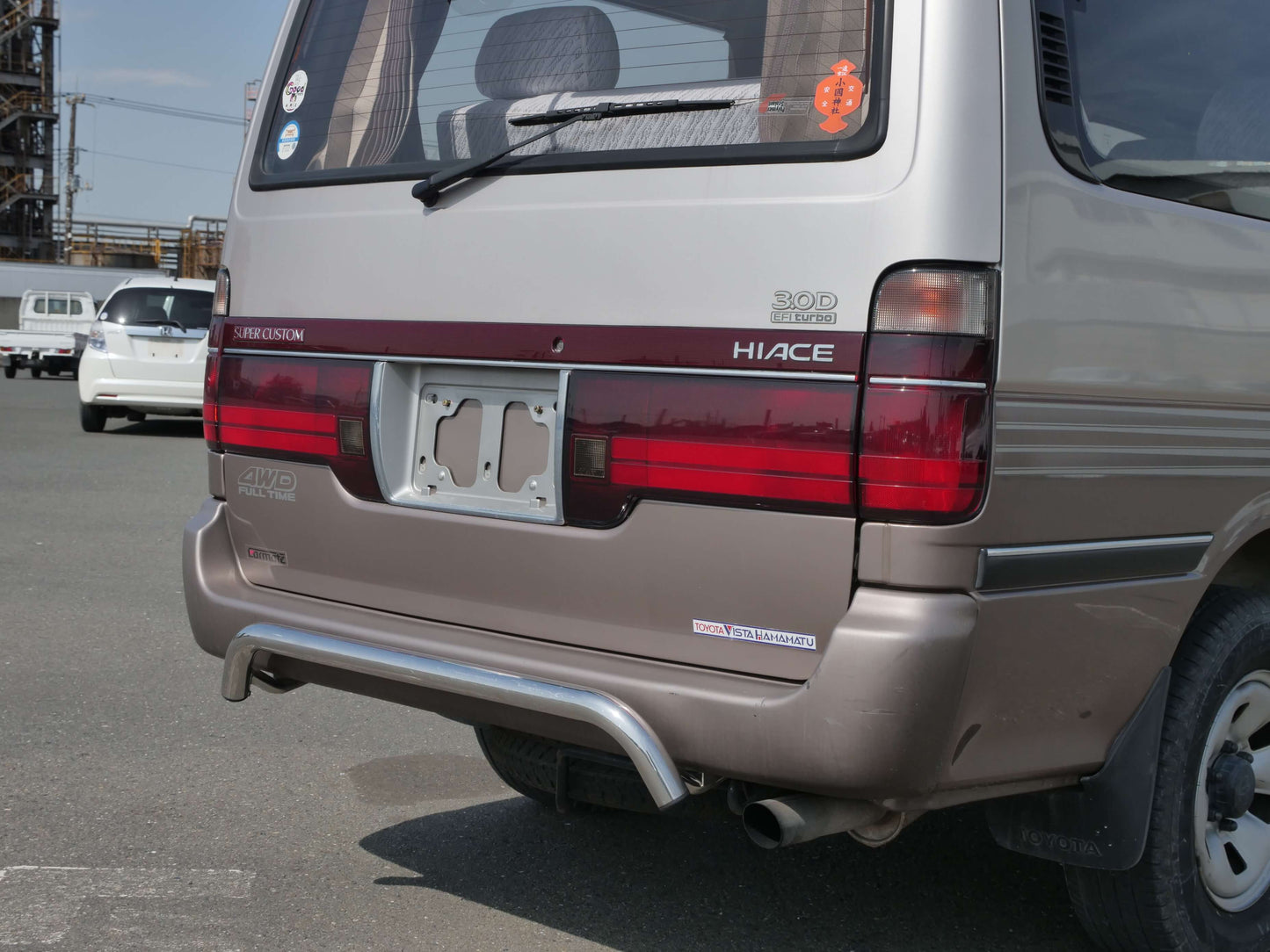 1994 TOYOTA HIACE SUPER CUSTOM 4WD VAN