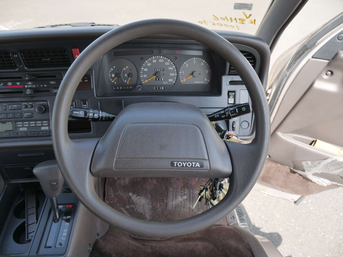 1994 TOYOTA HIACE SUPER CUSTOM 4WD VAN