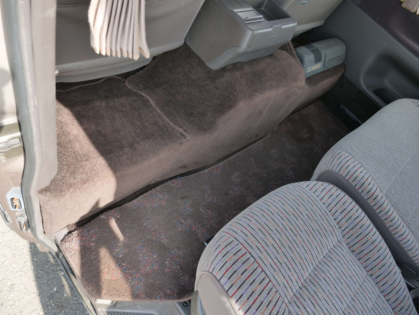1994 TOYOTA HIACE SUPER CUSTOM 4WD VAN