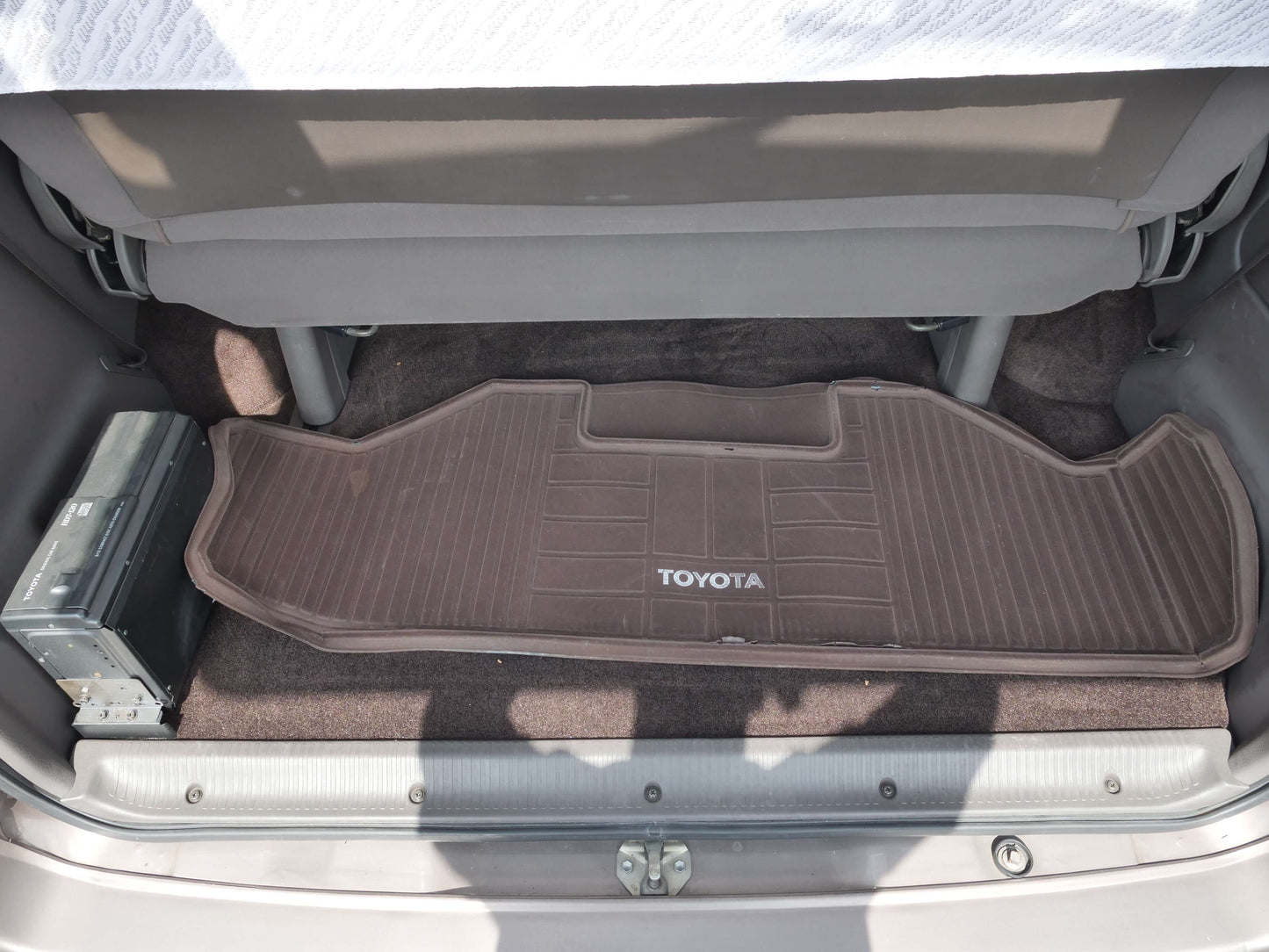 1994 TOYOTA HIACE SUPER CUSTOM 4WD VAN
