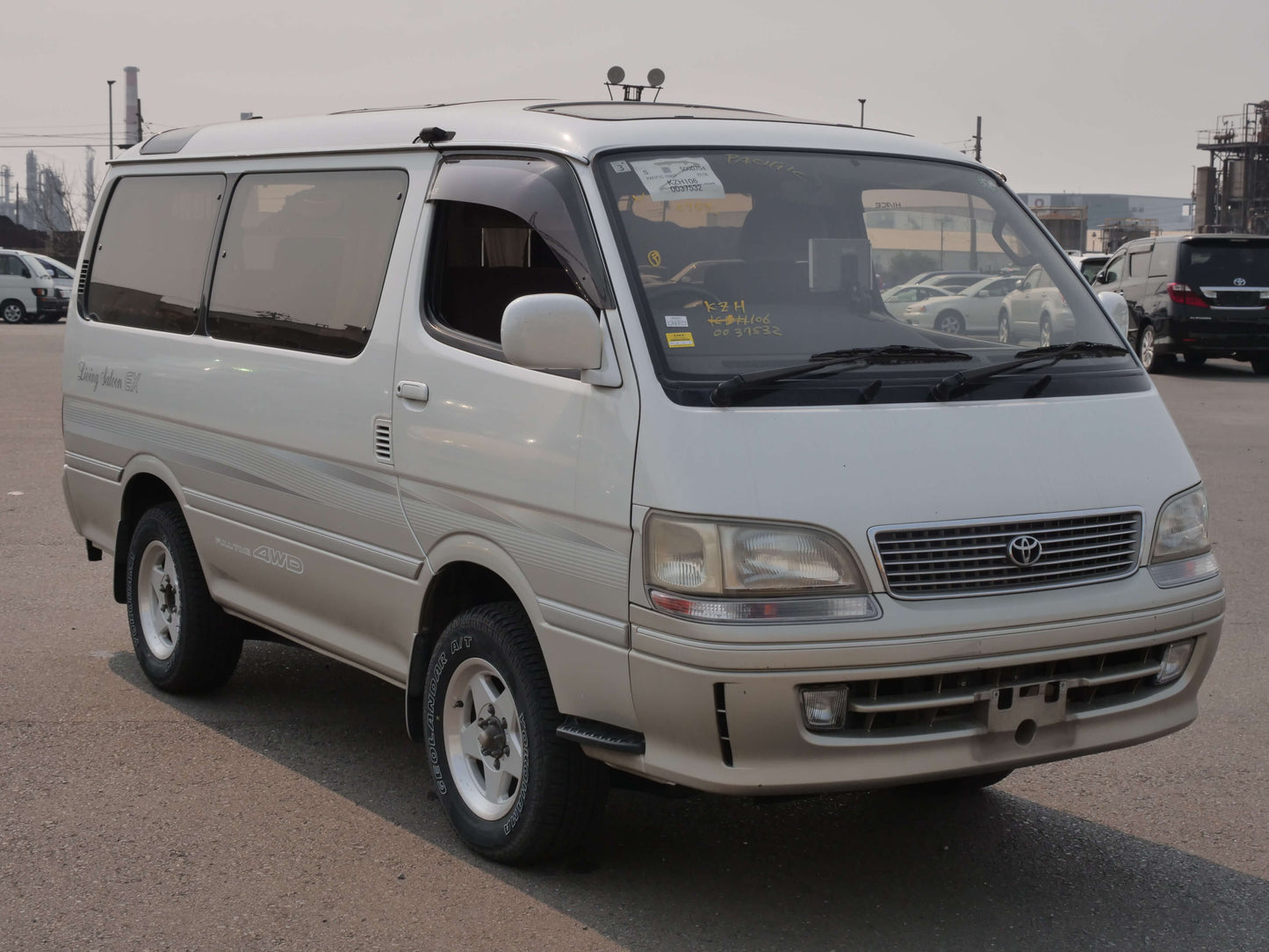 1999 TOYOTA HIACE SUPER CUSTOM 4WD VAN