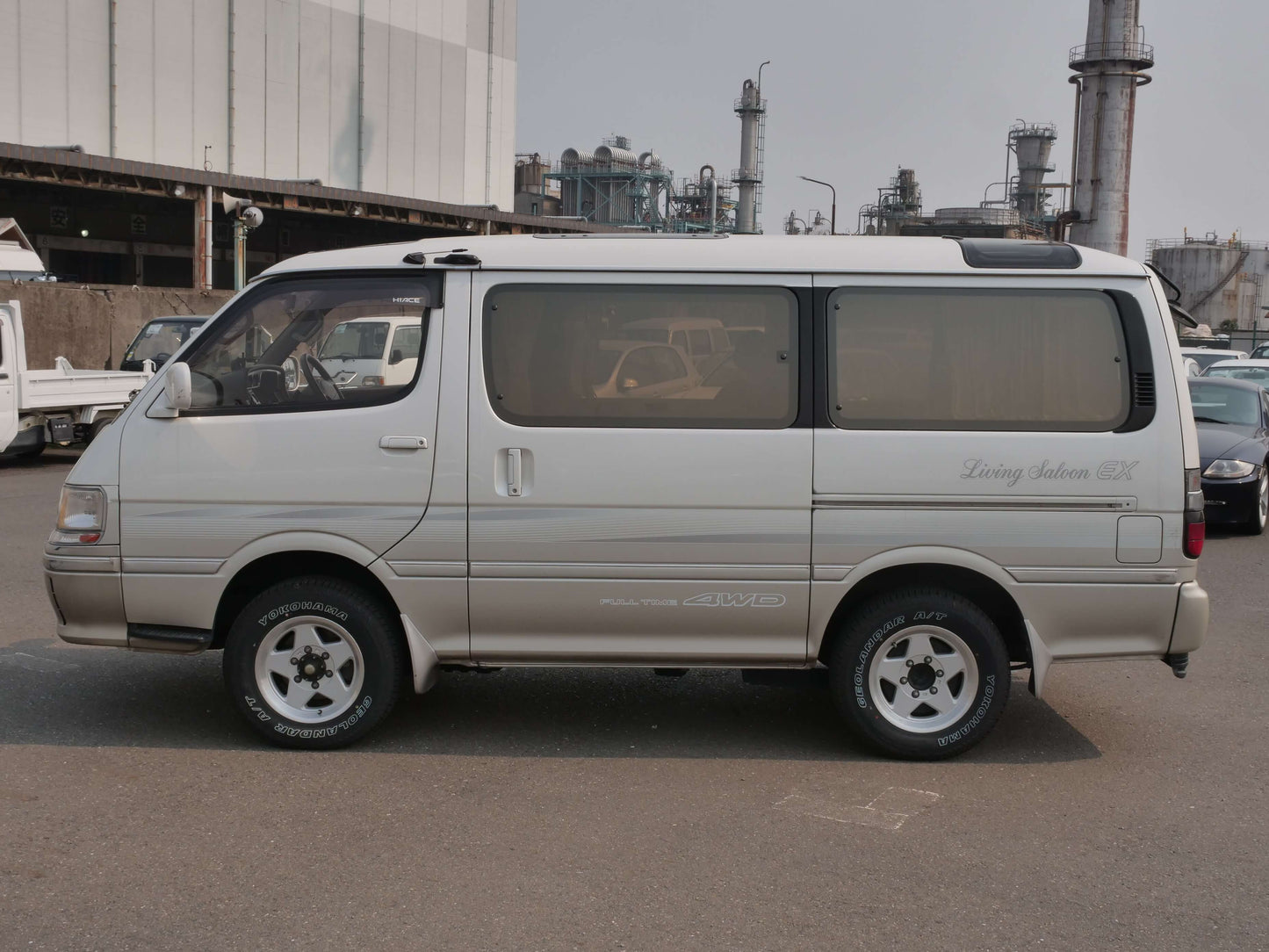 1999 TOYOTA HIACE SUPER CUSTOM 4WD VAN