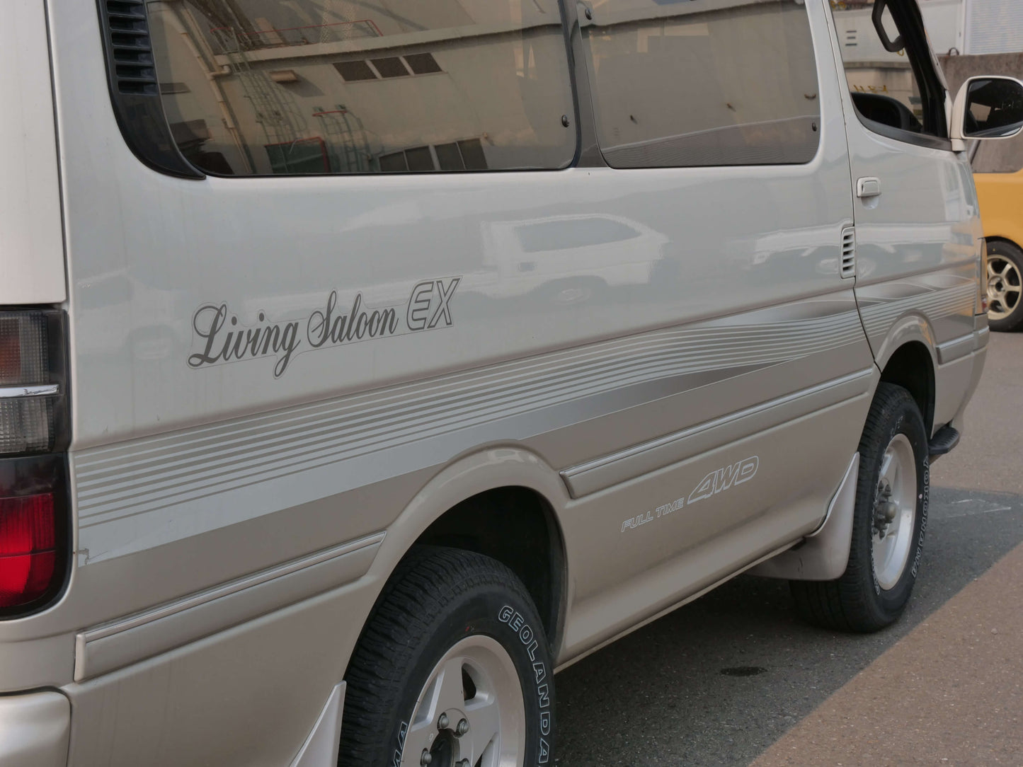1999 TOYOTA HIACE SUPER CUSTOM 4WD VAN
