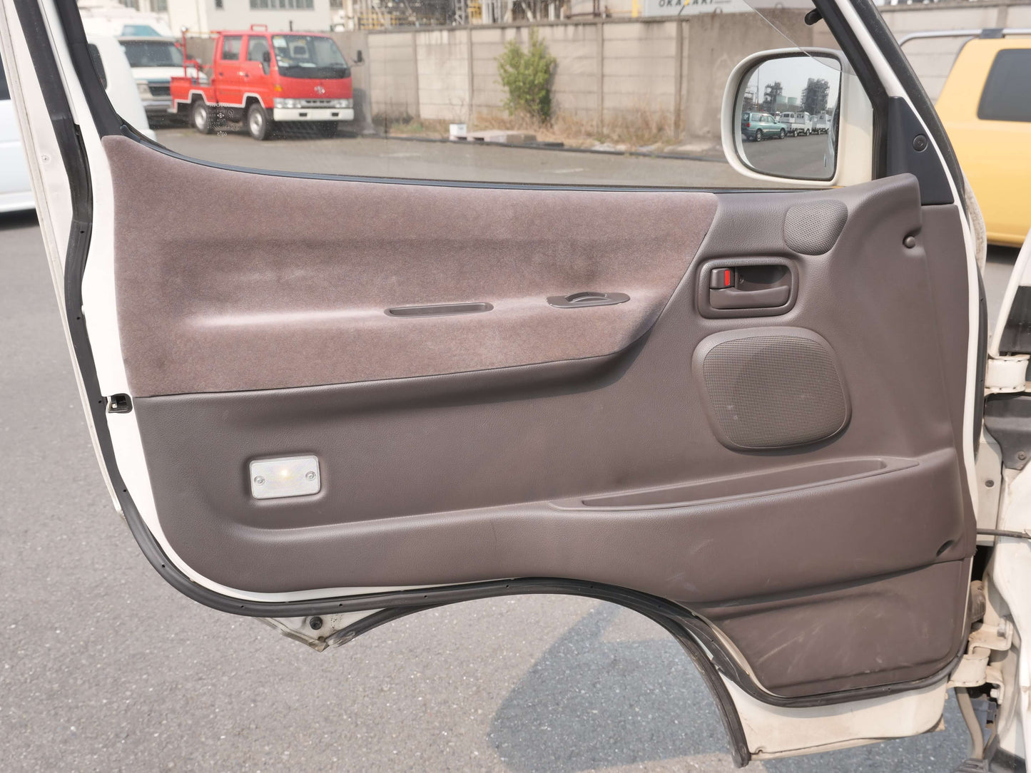 1999 TOYOTA HIACE SUPER CUSTOM 4WD VAN