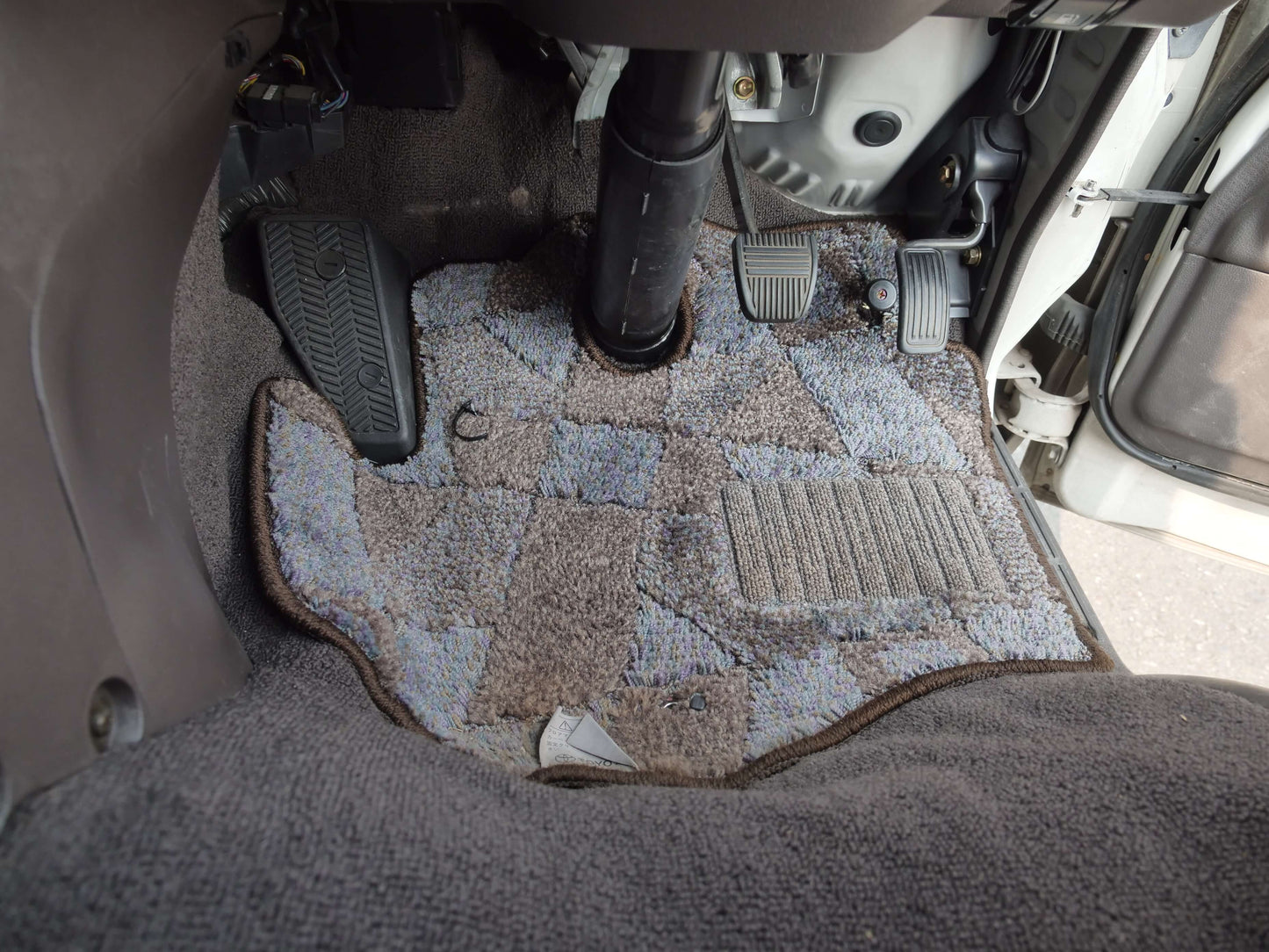 1999 TOYOTA HIACE SUPER CUSTOM 4WD VAN