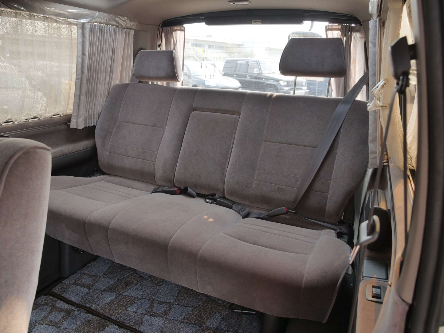 1999 TOYOTA HIACE SUPER CUSTOM 4WD VAN
