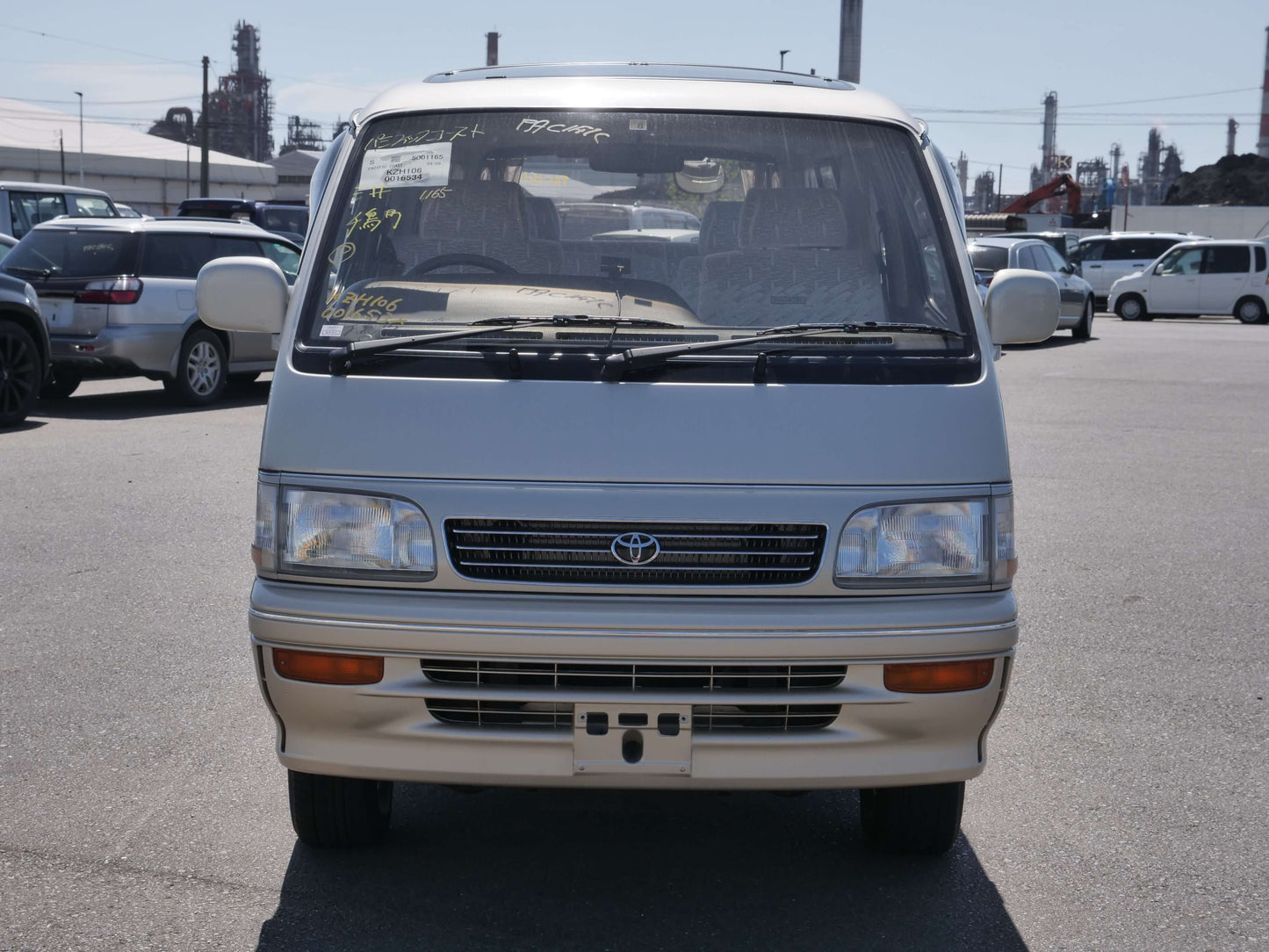 1994 TOYOTA HIACE SUPER CUSTOM 4WD VAN