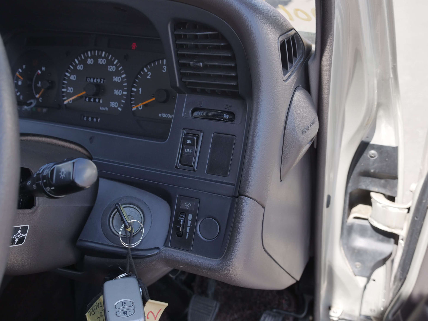 1994 TOYOTA HIACE SUPER CUSTOM 4WD VAN