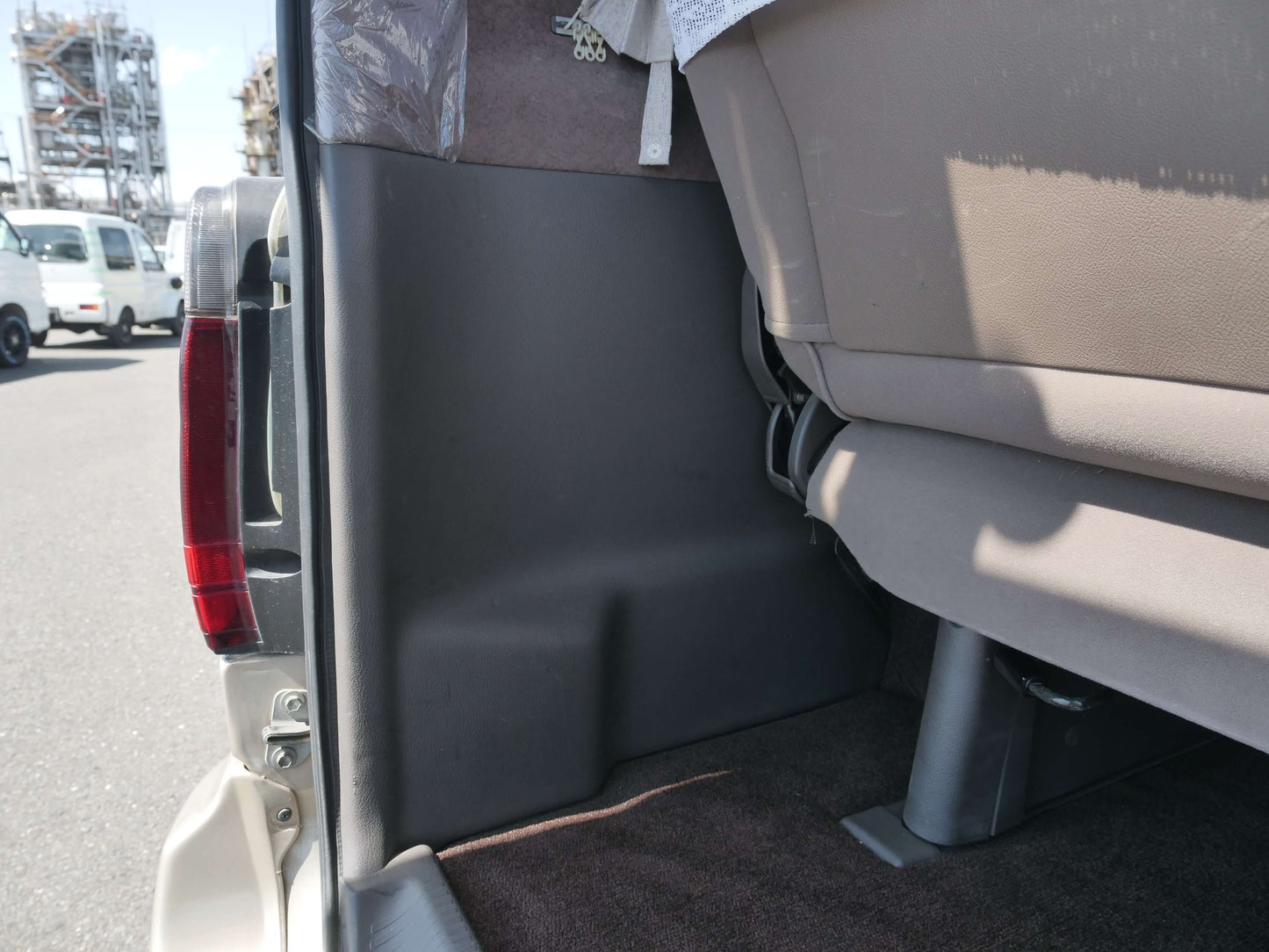 1994 TOYOTA HIACE SUPER CUSTOM 4WD VAN