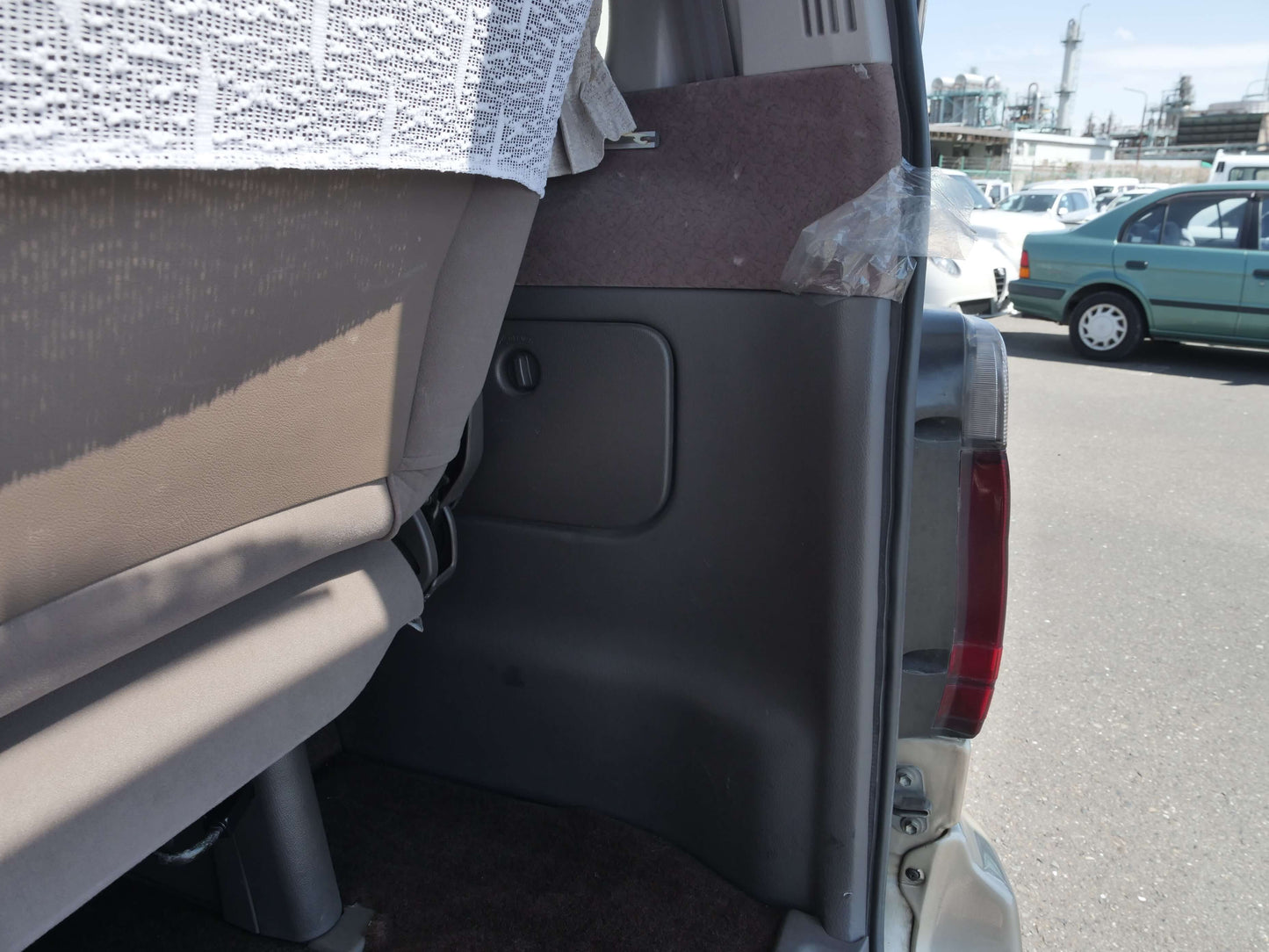 1994 TOYOTA HIACE SUPER CUSTOM 4WD VAN