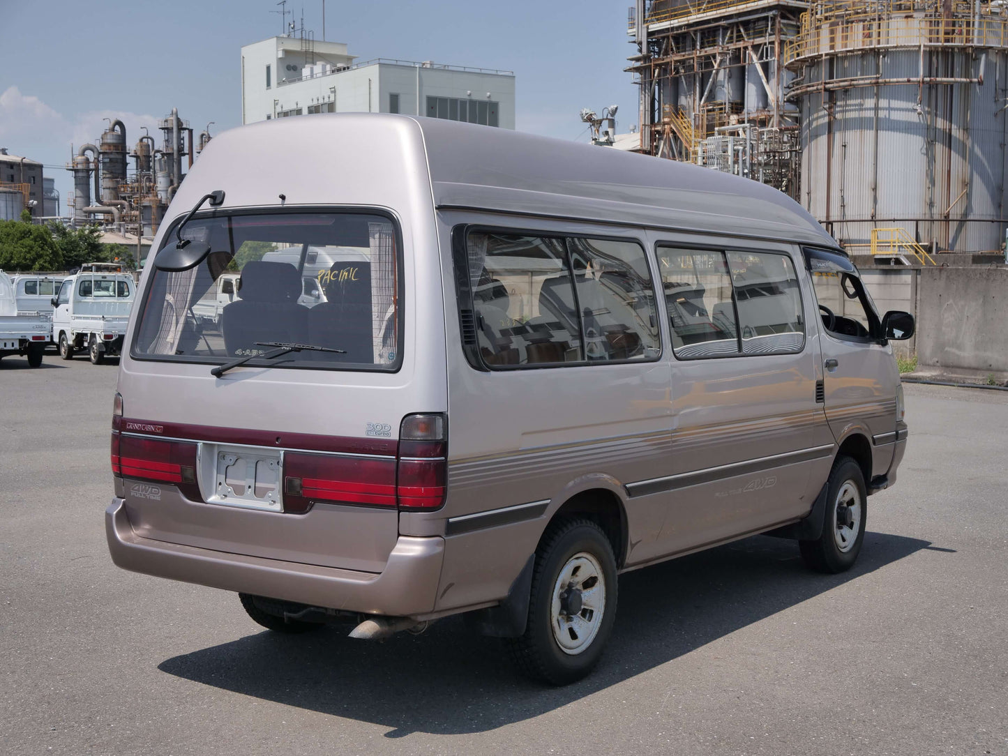 1995 TOYOTA HIACE GRAND CABIN 4WD VAN