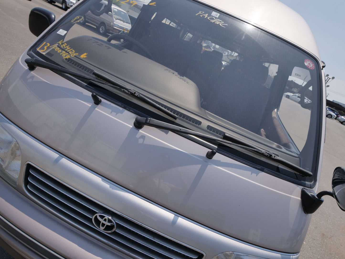 1995 TOYOTA HIACE GRAND CABIN 4WD VAN