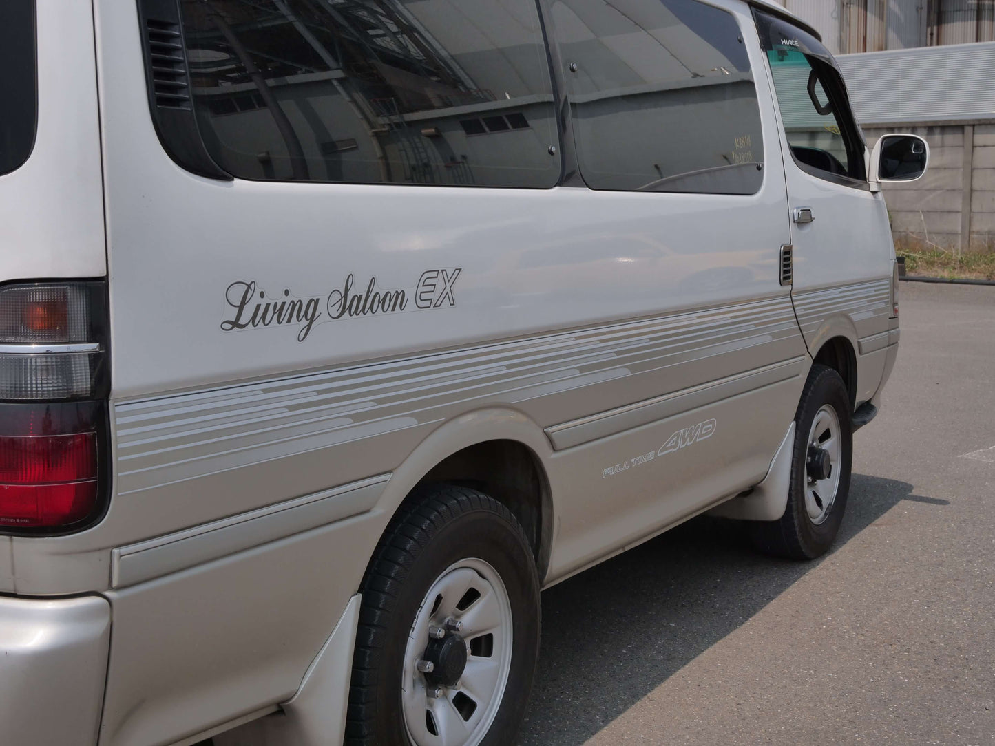 1997 TOYOTA HIACE SUPER CUSTOM 4WD VAN