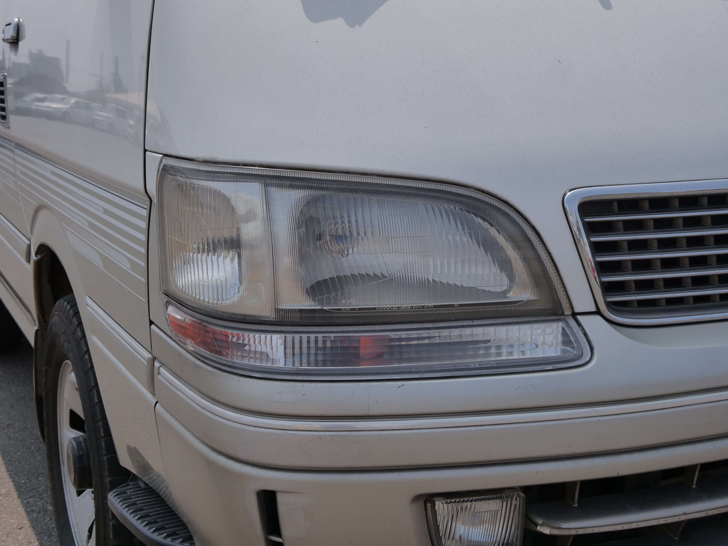 1997 TOYOTA HIACE SUPER CUSTOM 4WD VAN