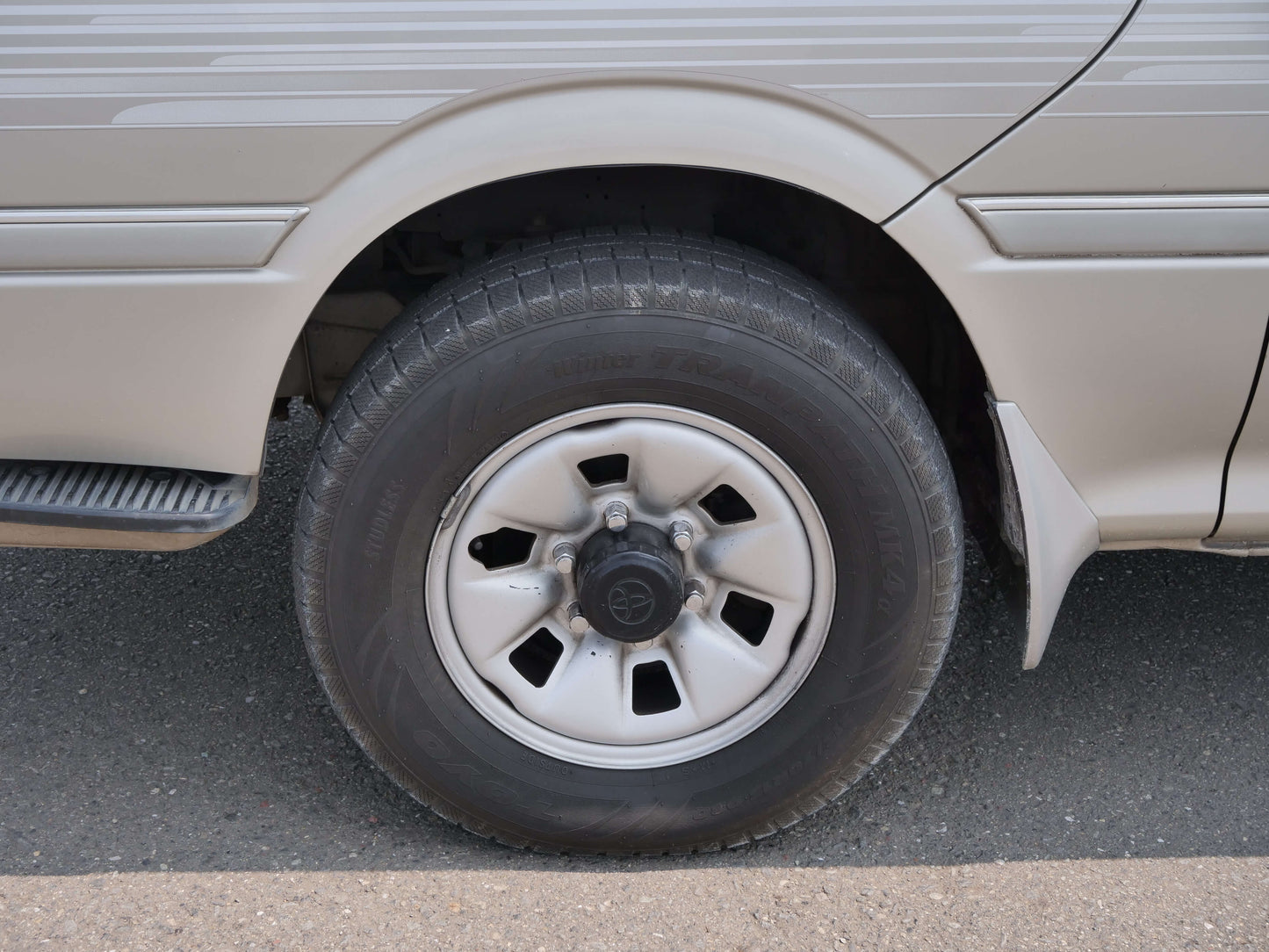 1997 TOYOTA HIACE SUPER CUSTOM 4WD VAN
