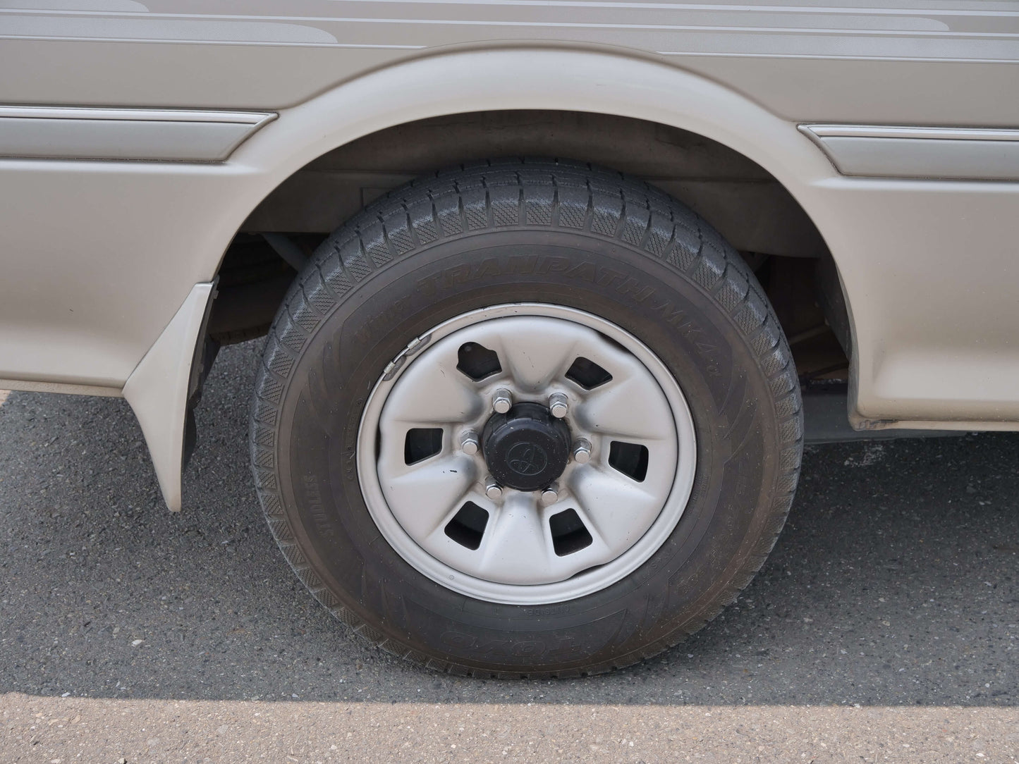 1997 TOYOTA HIACE SUPER CUSTOM 4WD VAN