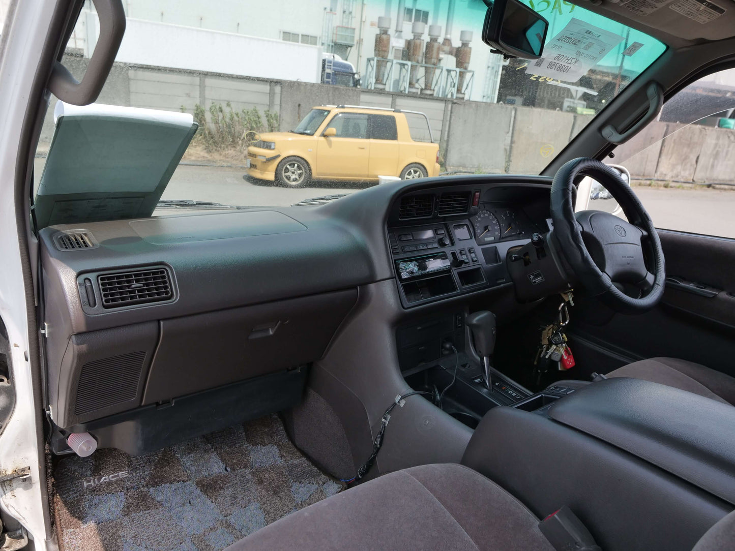1997 TOYOTA HIACE SUPER CUSTOM 4WD VAN