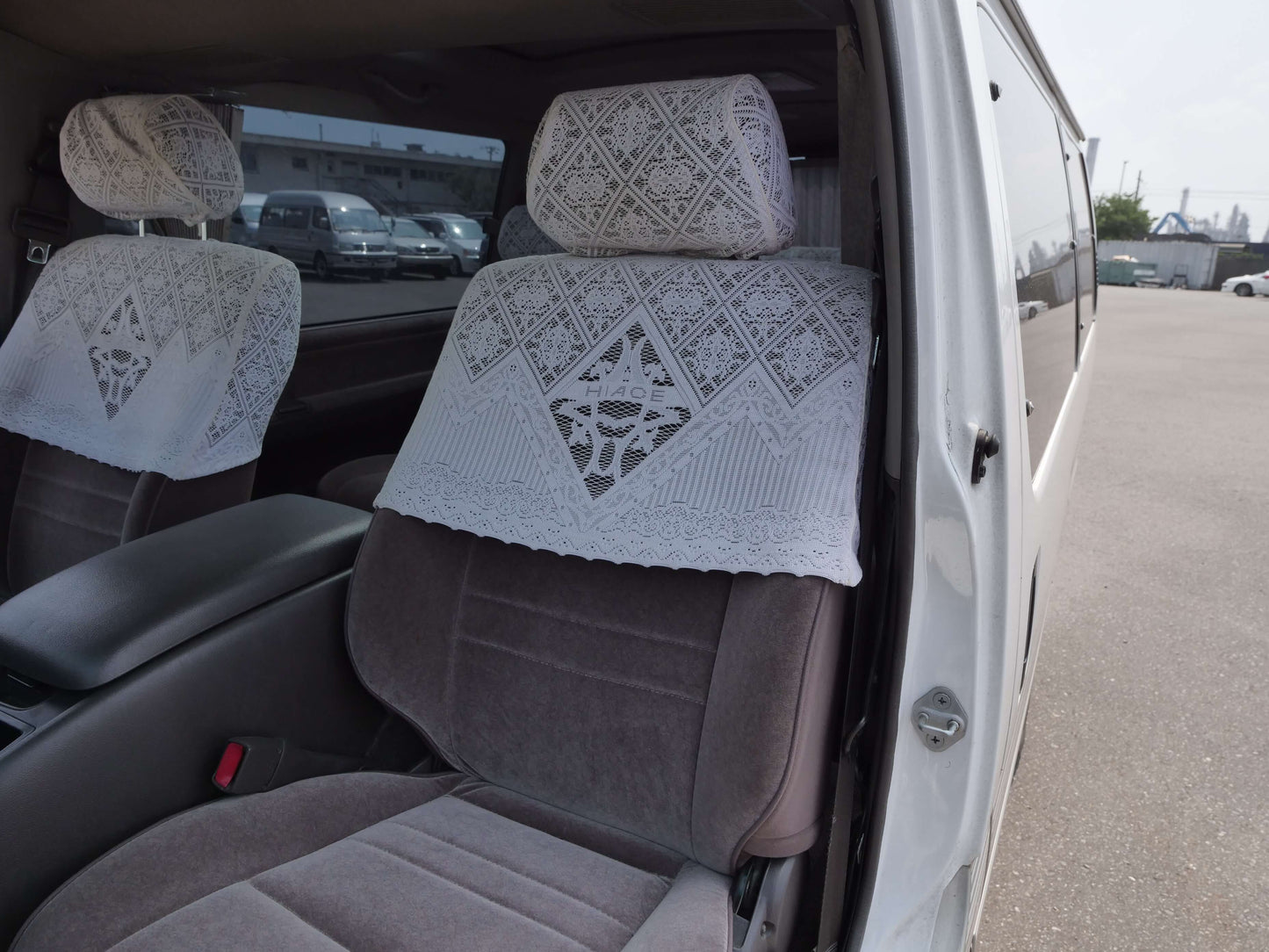 1997 TOYOTA HIACE SUPER CUSTOM 4WD VAN