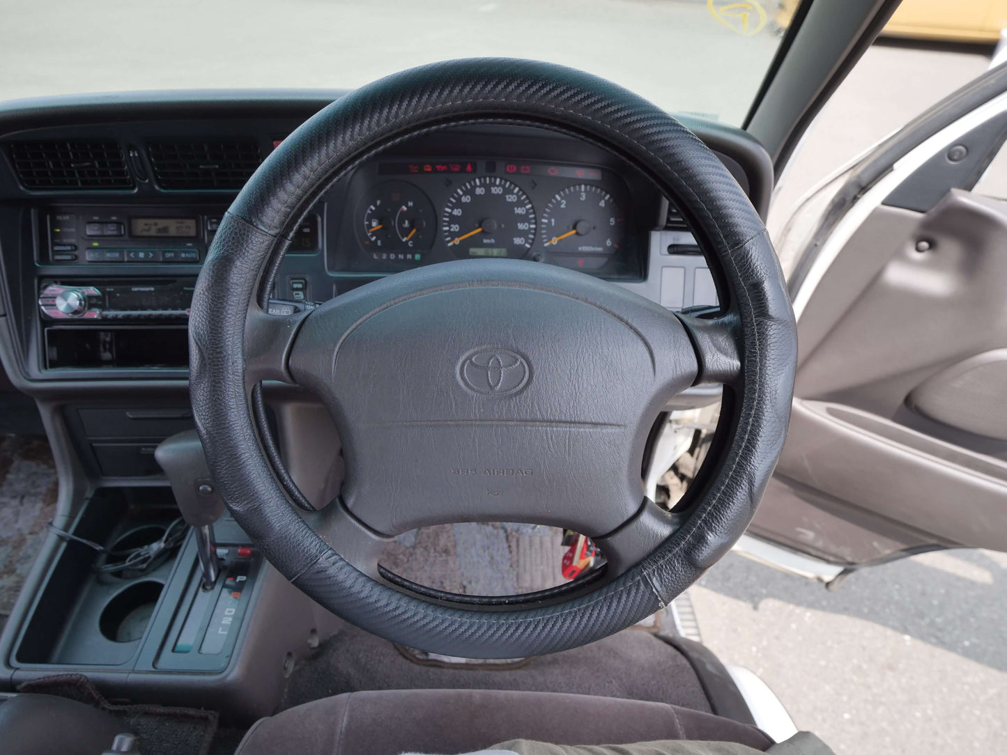1997 TOYOTA HIACE SUPER CUSTOM 4WD VAN
