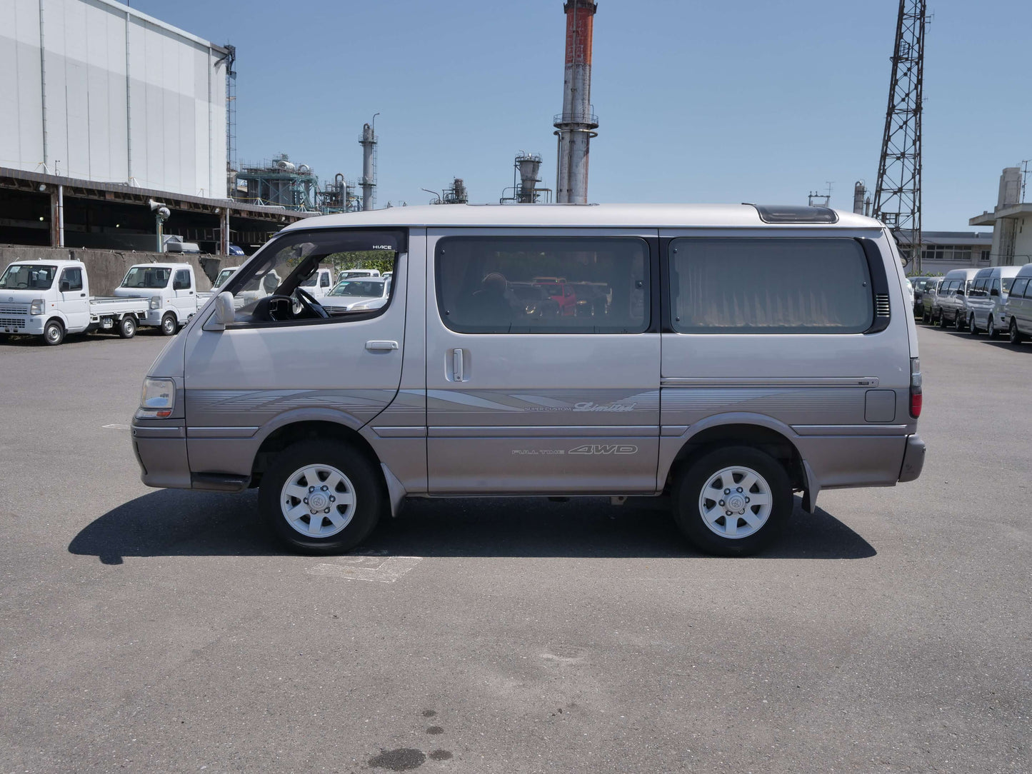 1998 TOYOTA HIACE SUPER CUSTOM LIMITED 4WD VAN