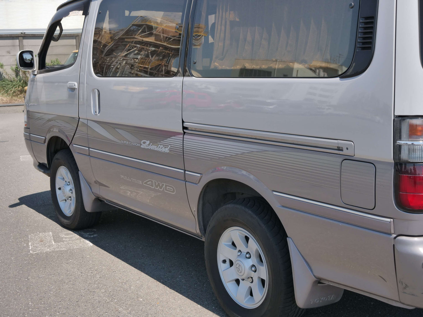 1998 TOYOTA HIACE SUPER CUSTOM LIMITED 4WD VAN