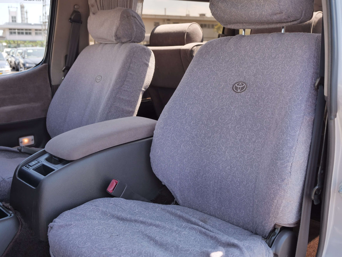 1998 TOYOTA HIACE SUPER CUSTOM LIMITED 4WD VAN