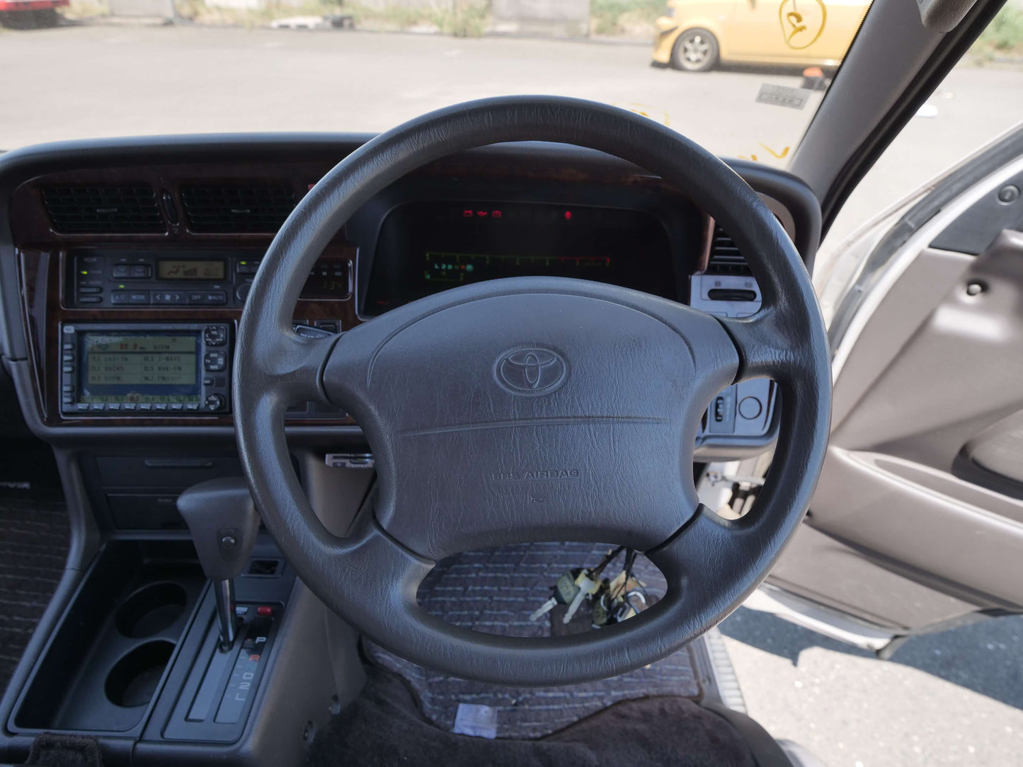 1998 TOYOTA HIACE SUPER CUSTOM LIMITED 4WD VAN