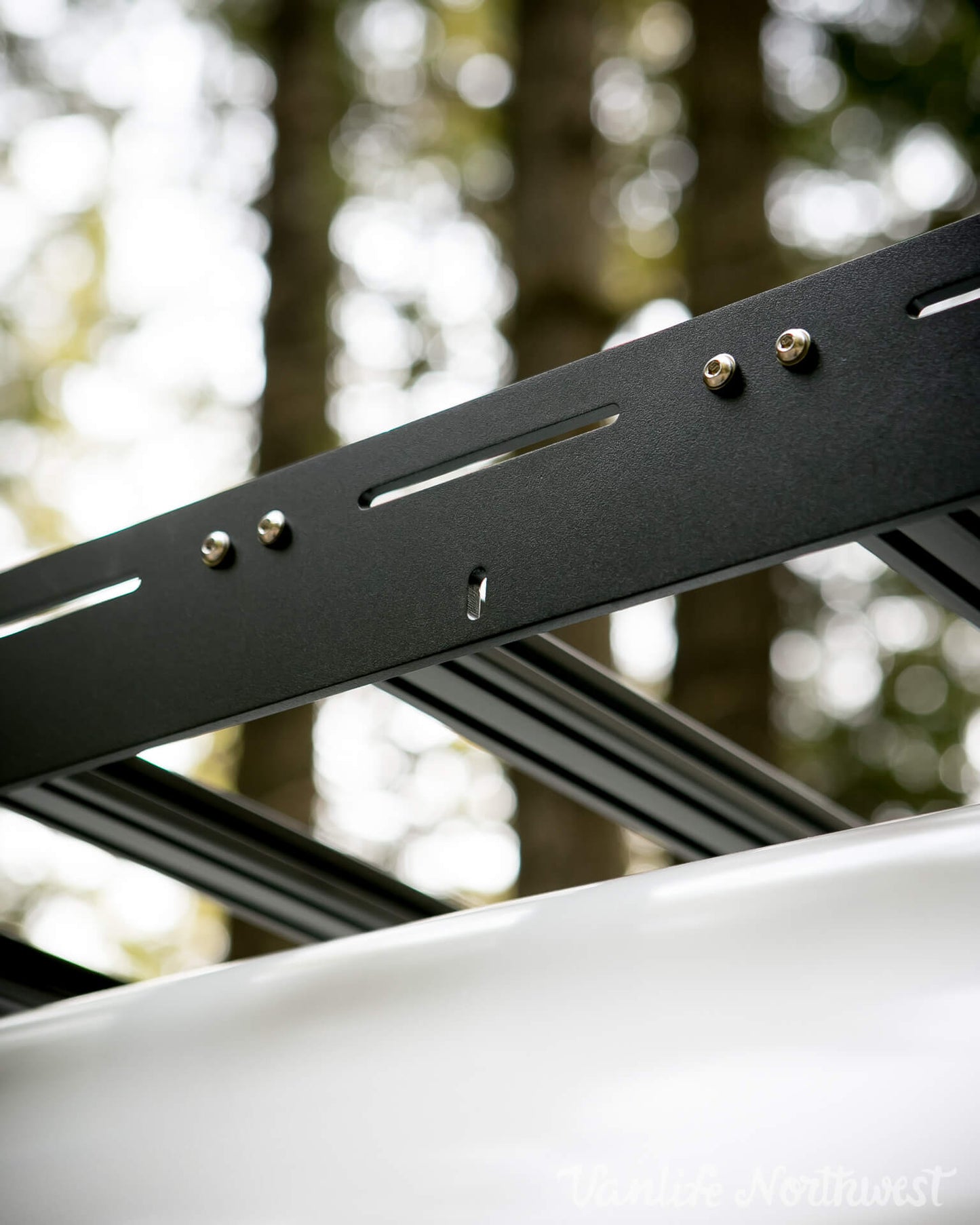 Pluto Roof Rack - High-Roof