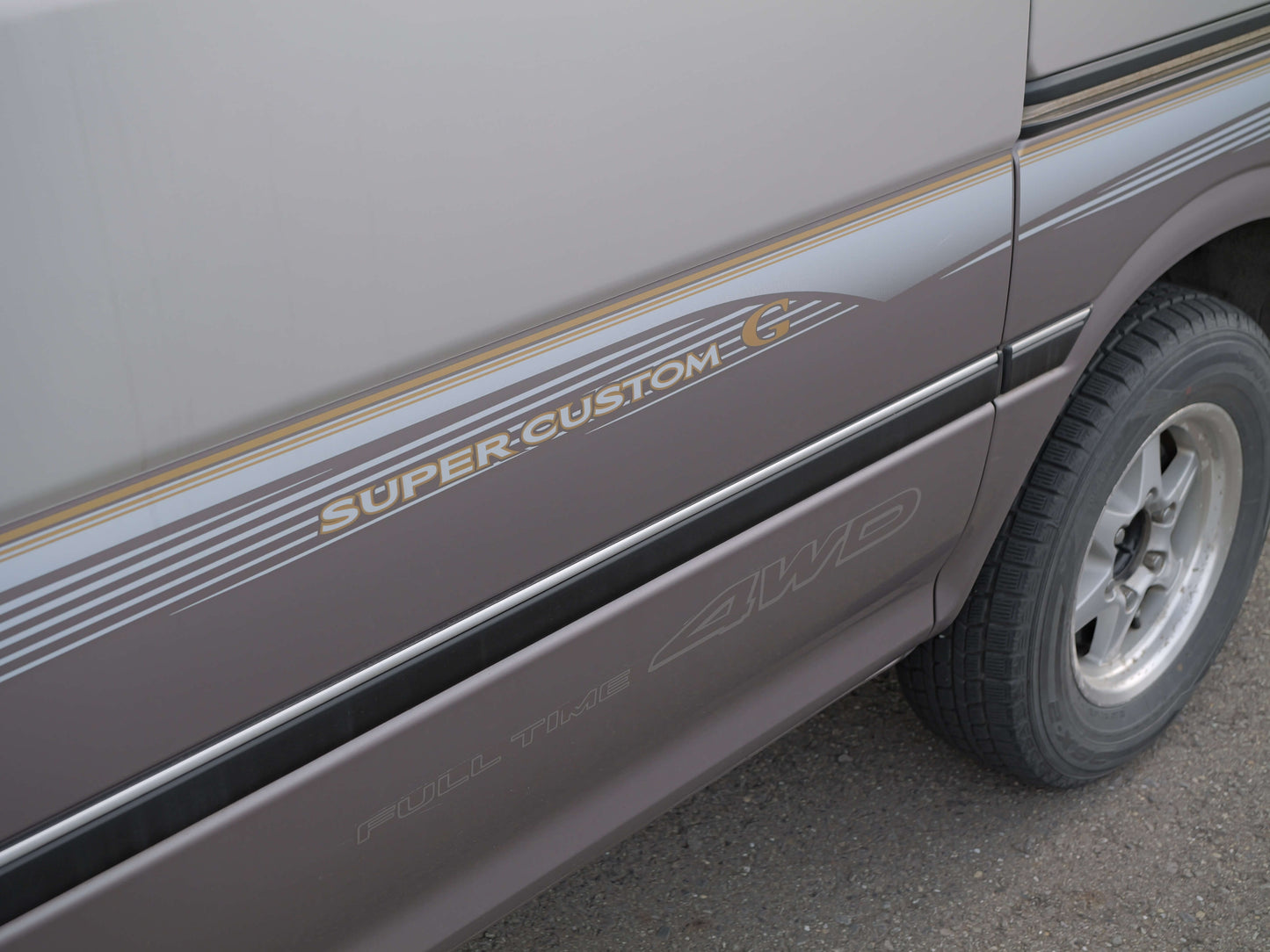 1999 TOYOTA HIACE SUPER CUSTOM 4WD VAN