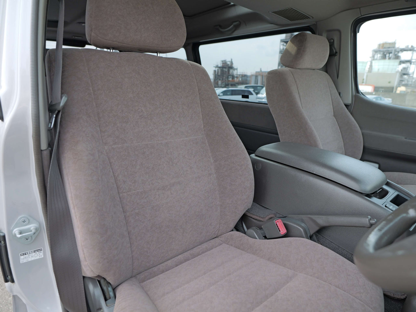 1999 TOYOTA HIACE SUPER CUSTOM 4WD VAN