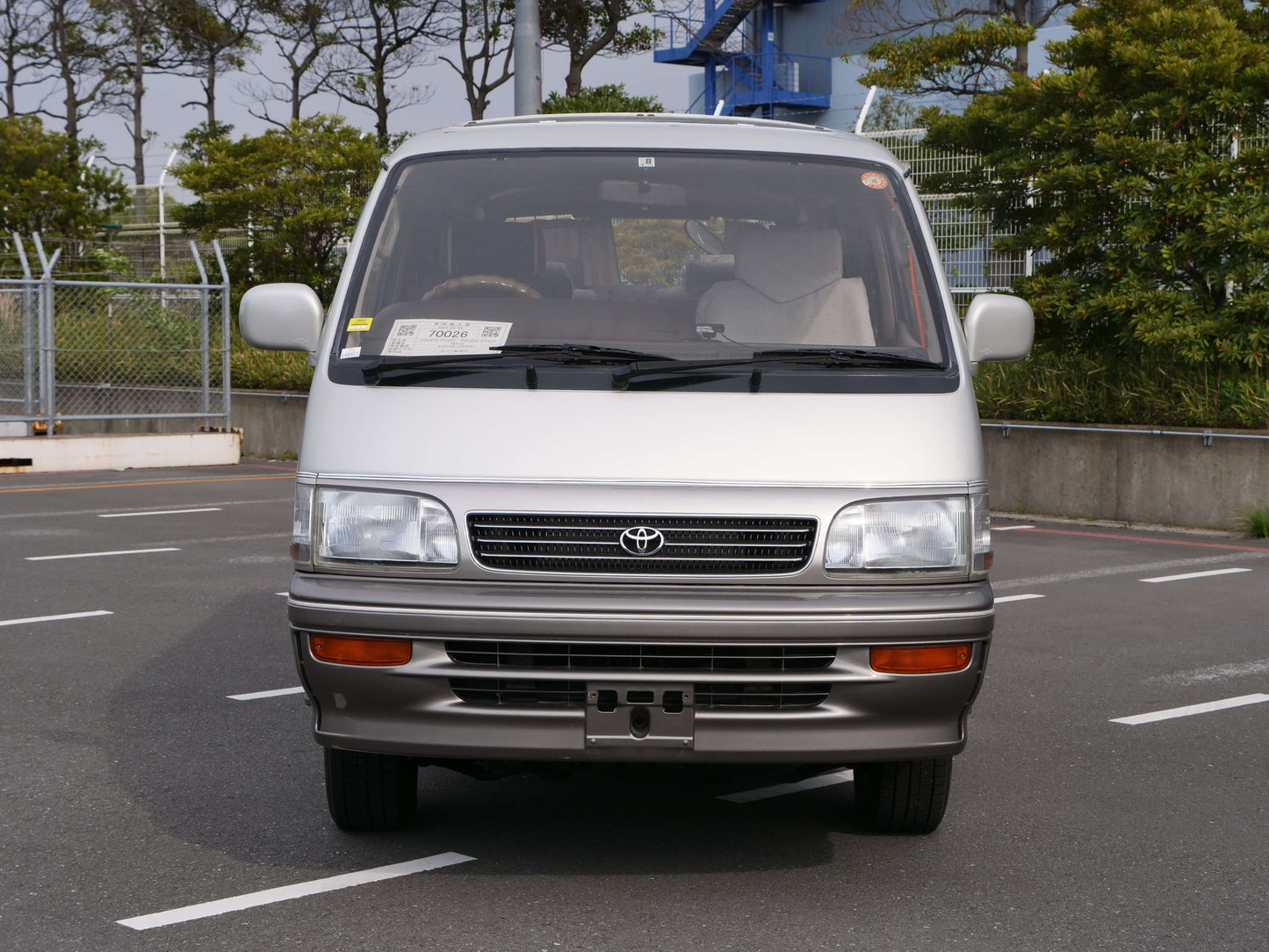 1995 TOYOTA HIACE SUPER CUSTOM LIMITED 4WD DIESEL VAN