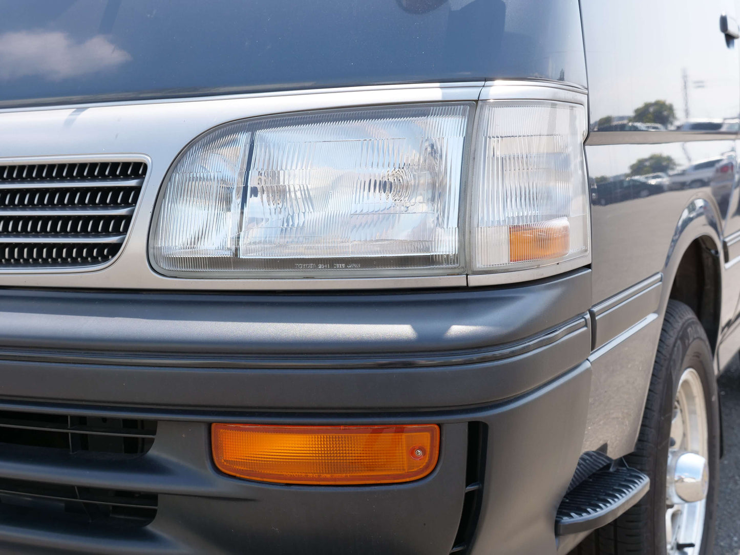 1995 TOYOTA HIACE SUPER CUSTOM 4WD DIESEL VAN