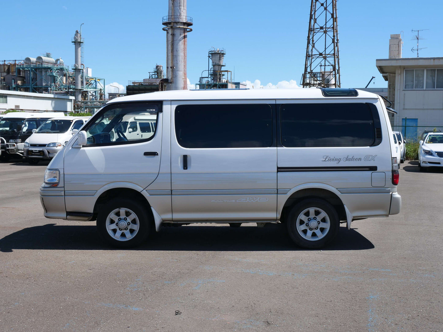 1997 TOYOTA HIACE SUPER CUSTOM 4WD DIESEL VAN