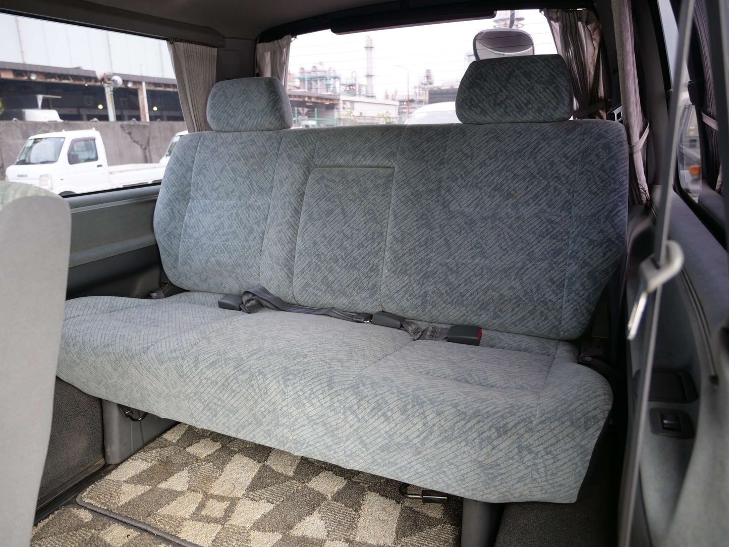 1996 TOYOTA HIACE SUPER CUSTOM 4WD DIESEL VAN