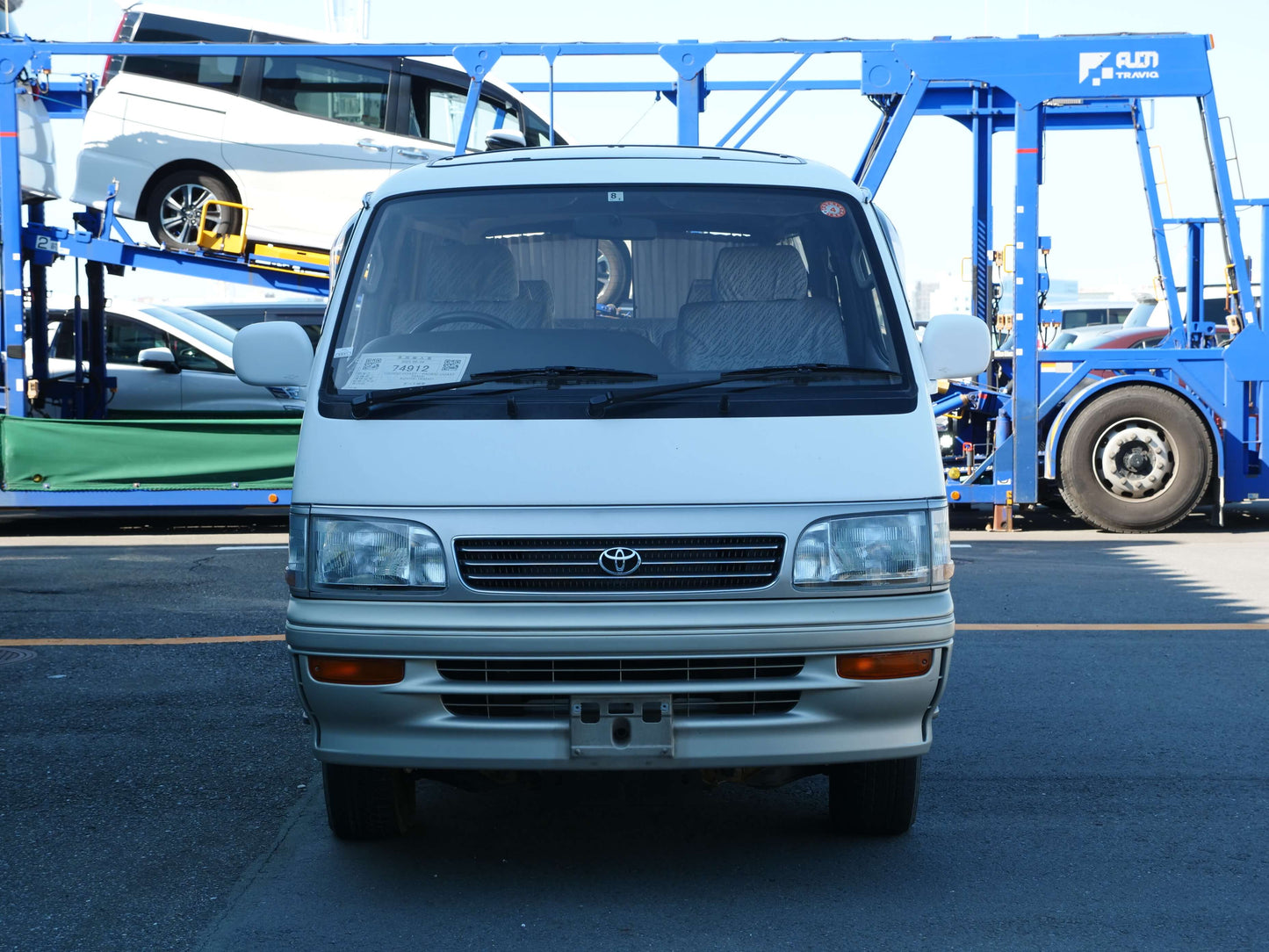 1996 TOYOTA HIACE SUPER CUSTOM 4WD DIESEL VAN