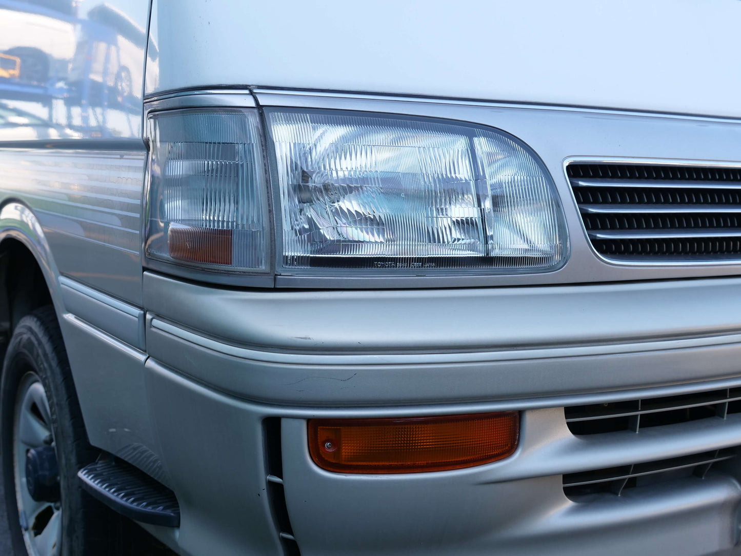 1996 TOYOTA HIACE SUPER CUSTOM 4WD DIESEL VAN