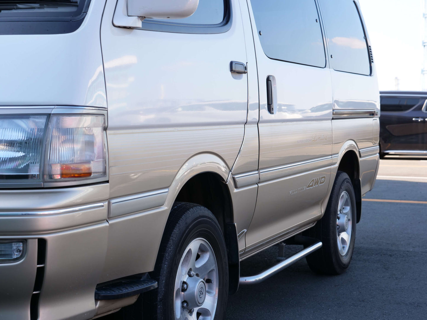 1995 TOYOTA HIACE SUPER CUSTOM LIMITED 4WD DIESEL VAN