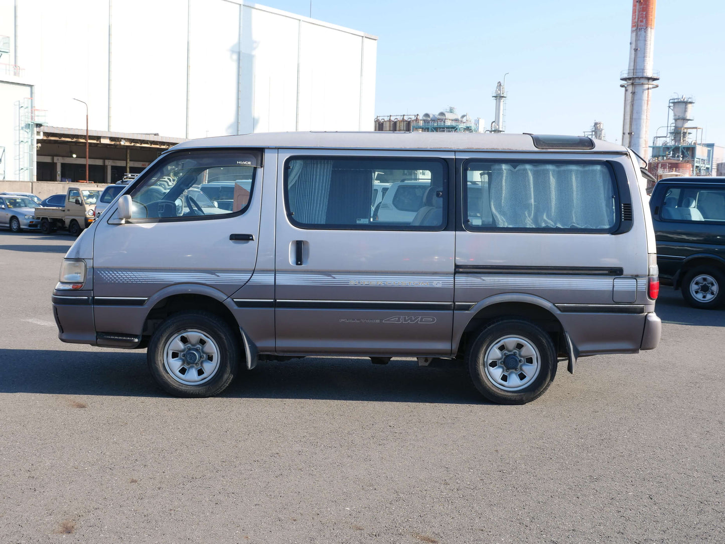 1999 TOYOTA HIACE SUPER CUSTOM 4WD DIESEL VAN