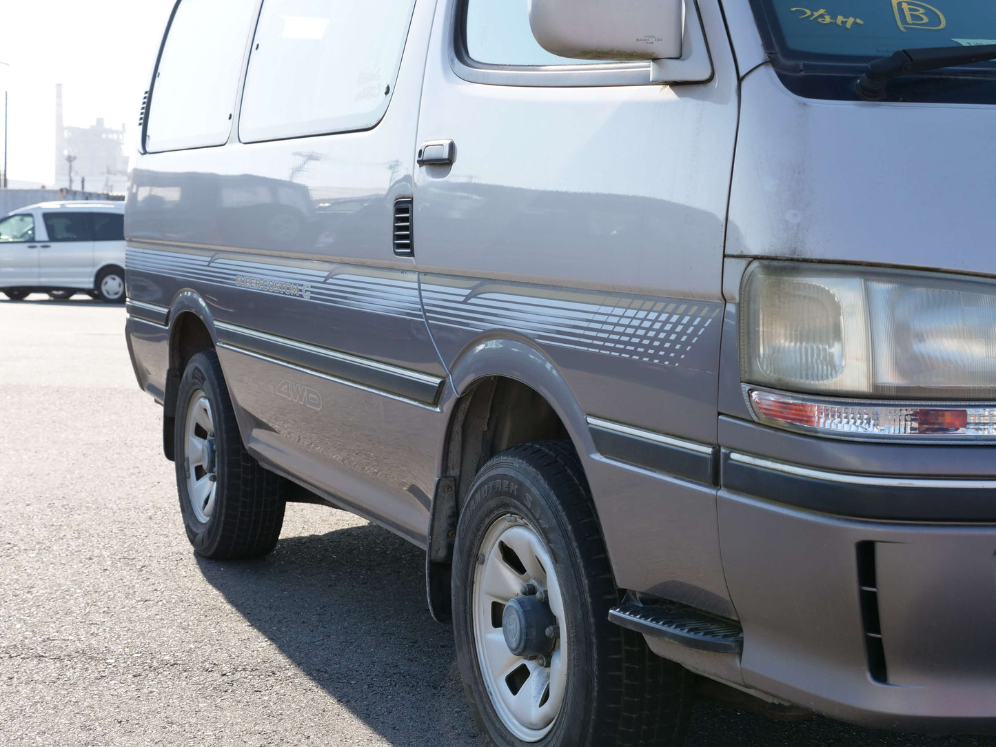 1999 TOYOTA HIACE SUPER CUSTOM 4WD DIESEL VAN