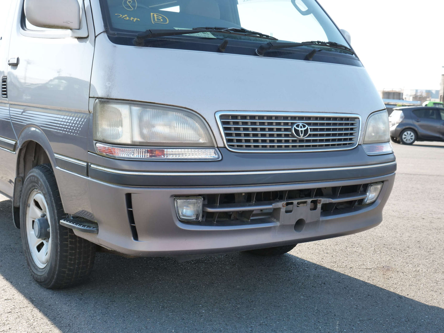 1999 TOYOTA HIACE SUPER CUSTOM 4WD DIESEL VAN