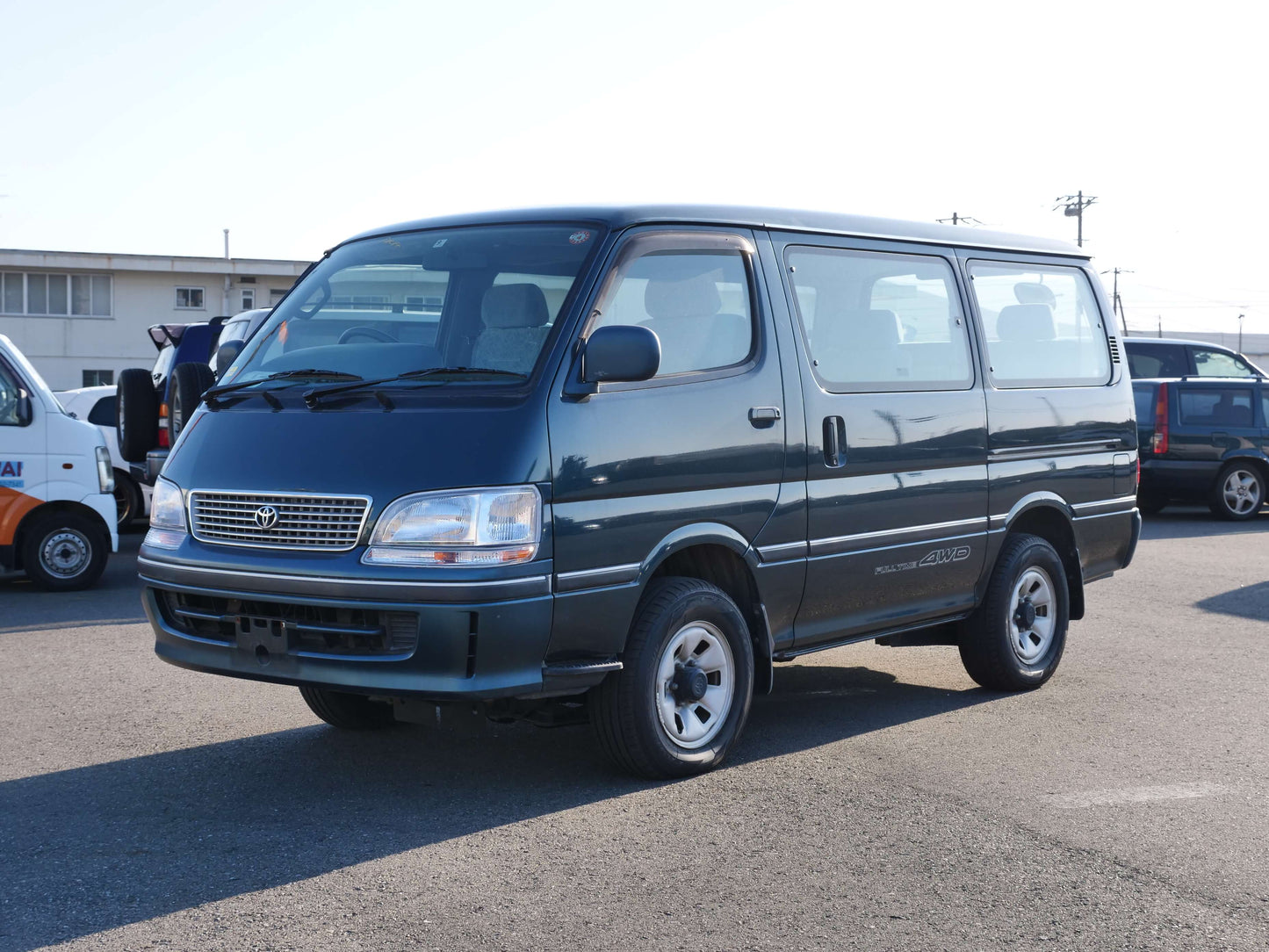 1998 TOYOTA HIACE SUPER CUSTOM 4WD DIESEL VAN