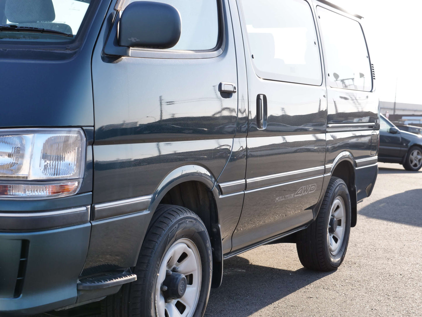 1998 TOYOTA HIACE SUPER CUSTOM 4WD DIESEL VAN