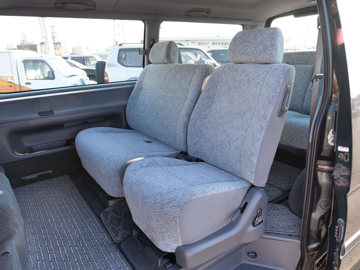 1998 TOYOTA HIACE SUPER CUSTOM 4WD DIESEL VAN