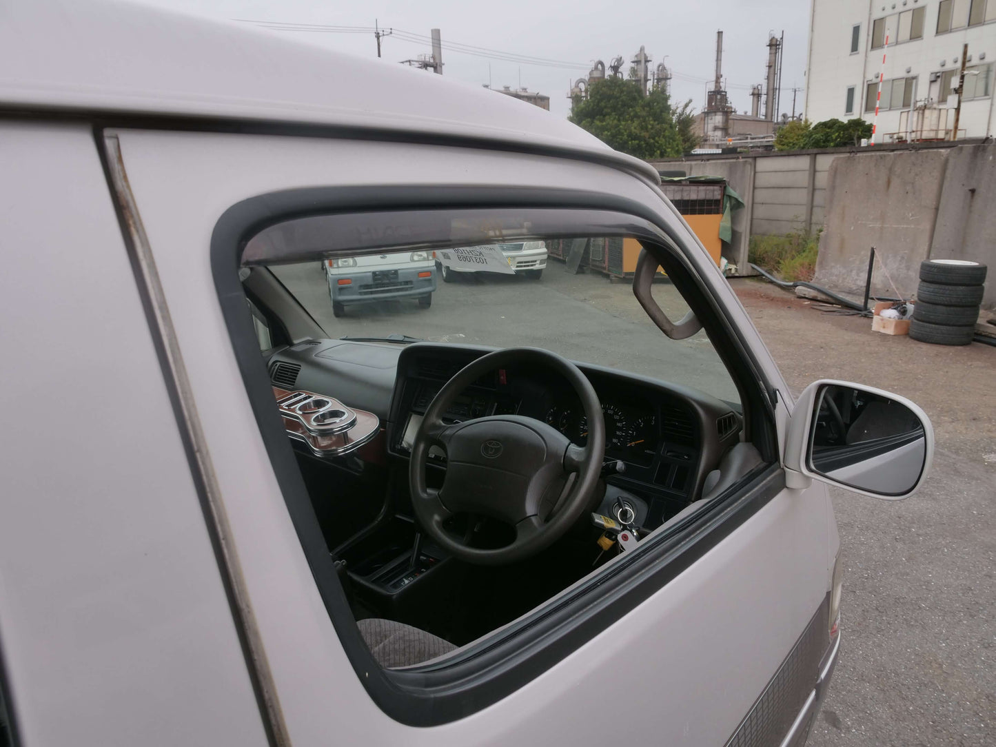 1996 TOYOTA HIACE SUPER CUSTOM G 4WD VAN